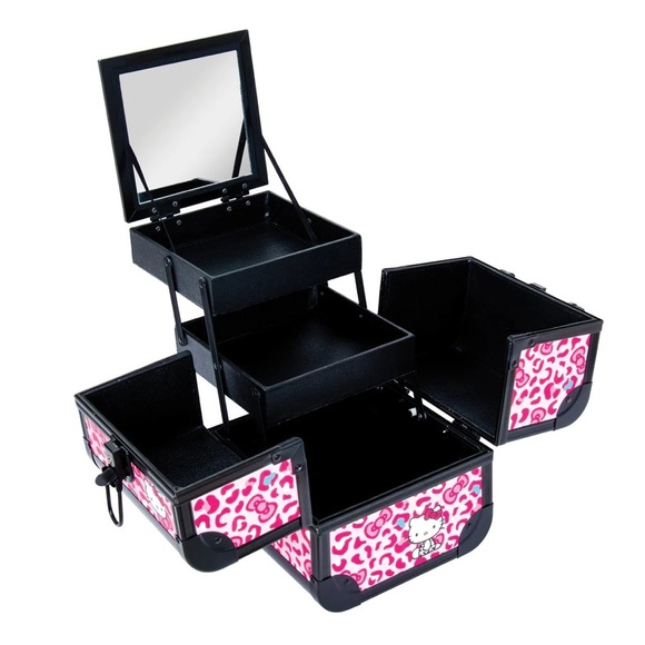 Hello Kitty Handbags - NWT Hello Kitty Pink Multicolor Traveling Makeup Box Case